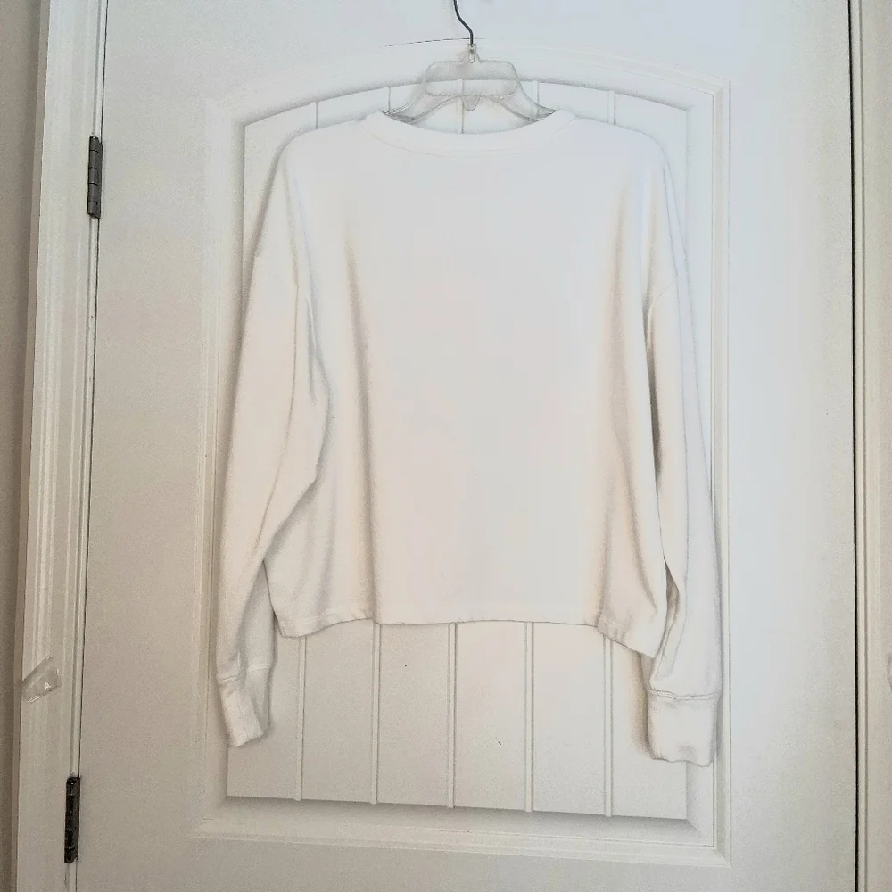 Lucky Brand Don't Worry Be Lucky Cropped Sweatshirt Sz XL_2